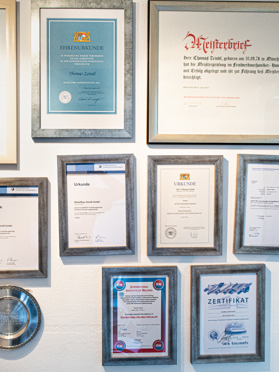 Zertifikat Meisterbrief Metallbau Schraube