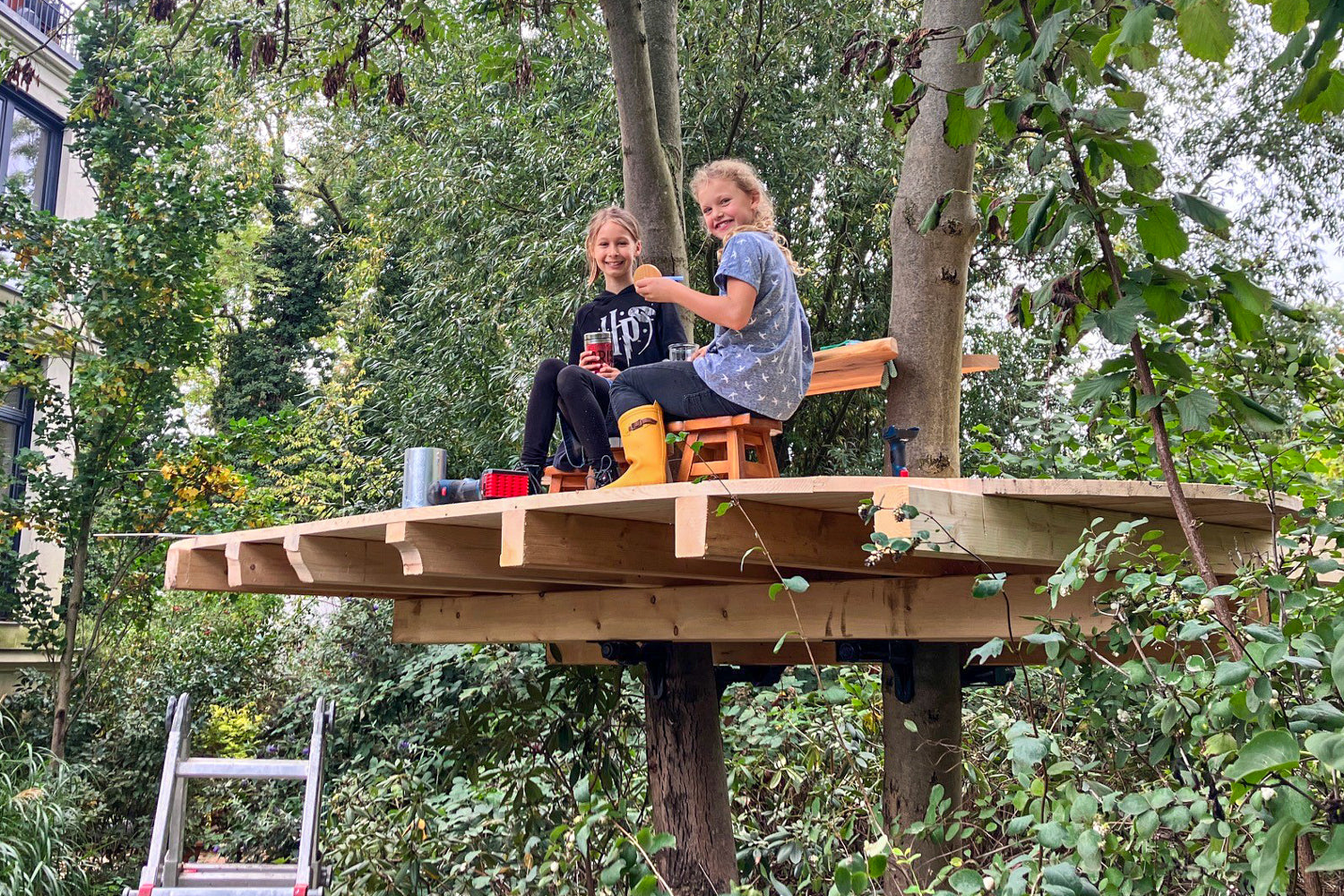 Baumhaus selber bauen – Plattform 2 Bäume Rückzugsort für Klein und Groß, Befestigung mit Baumschrauben GTS Happy Kids